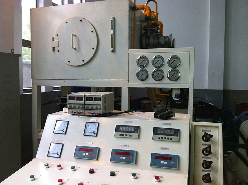 岳和我厨房做爽死我了A片视频