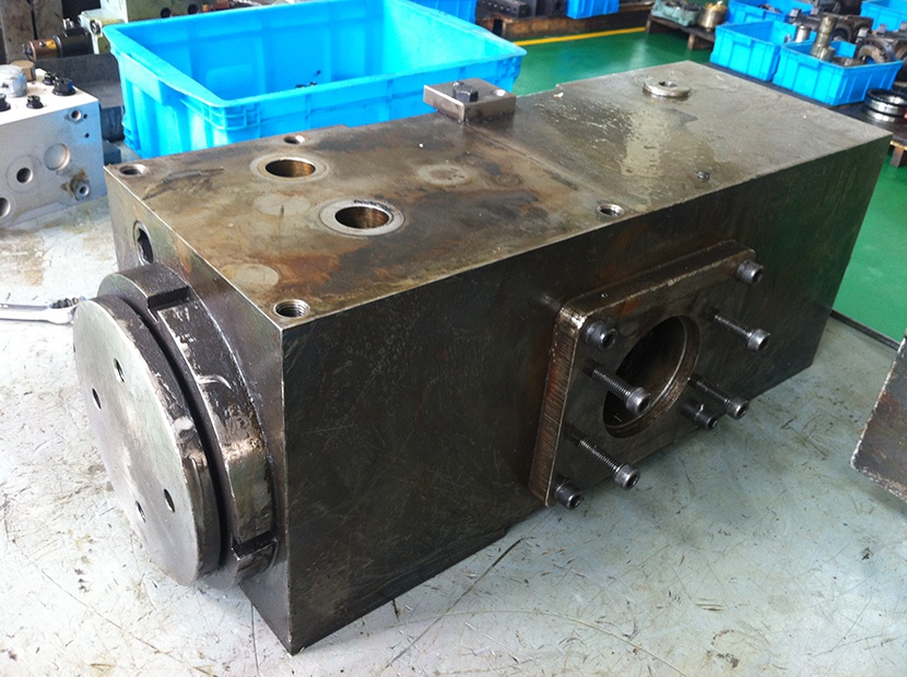 岳和我厨房做爽死我了A片视频