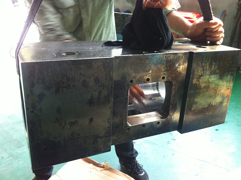 岳和我厨房做爽死我了A片视频