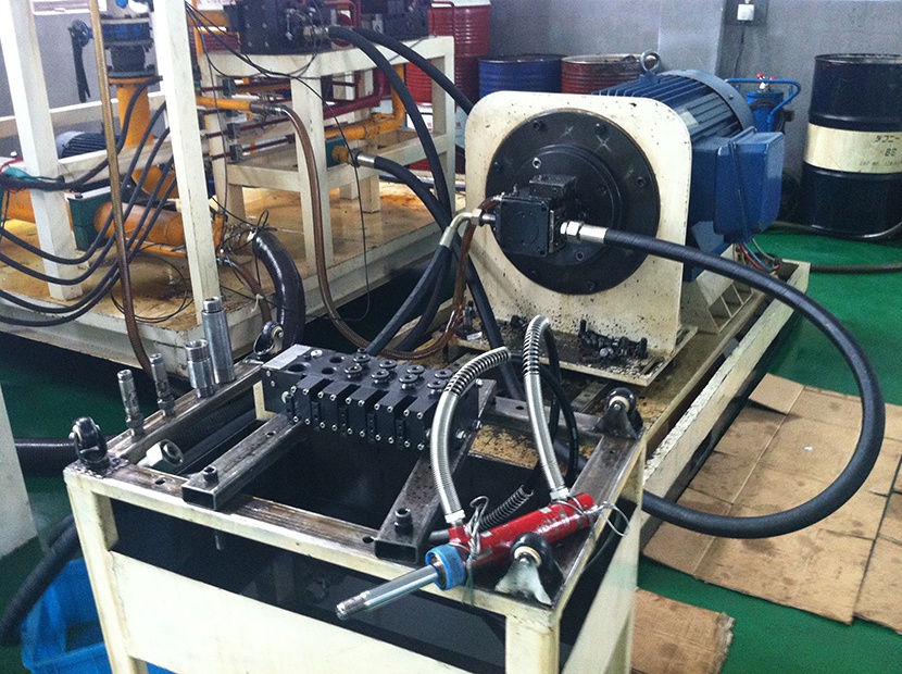 岳和我厨房做爽死我了A片视频